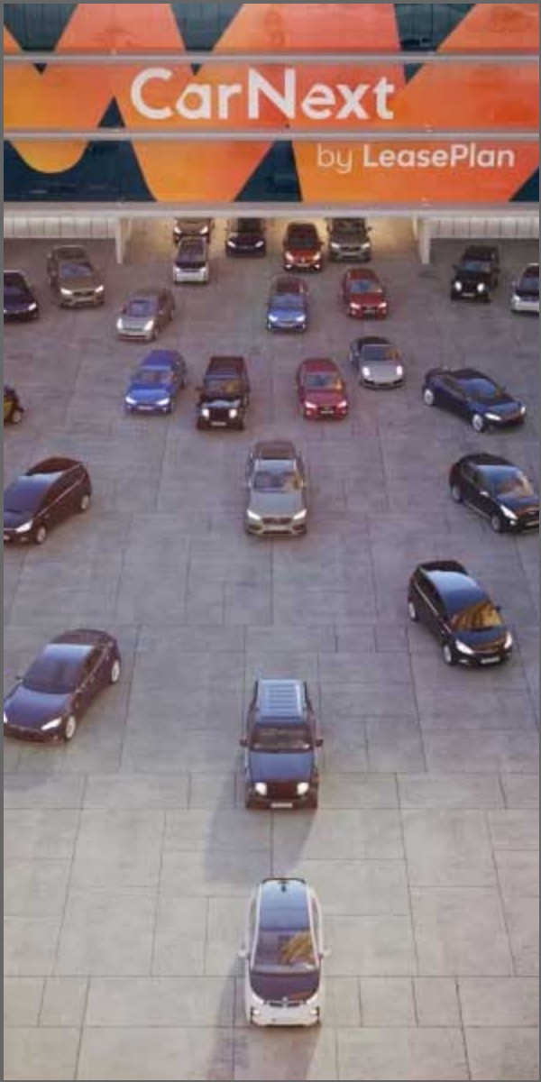 Dronebeeld van het parkeerterrein voor het CarNext-gebouw