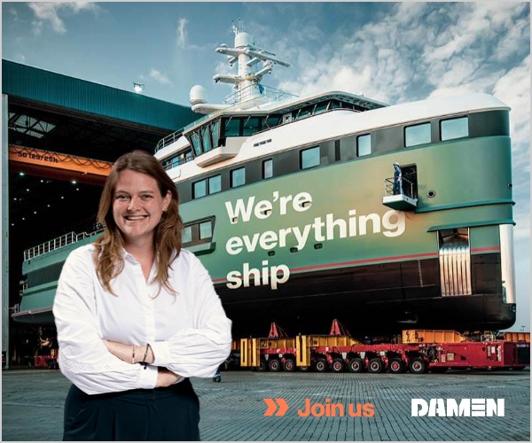 Shipbuilding engineers: jacht op de werf voor een hal