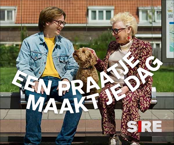 300×250: twee mensen en een hond op een bankje bij de bushalte, met de slogan