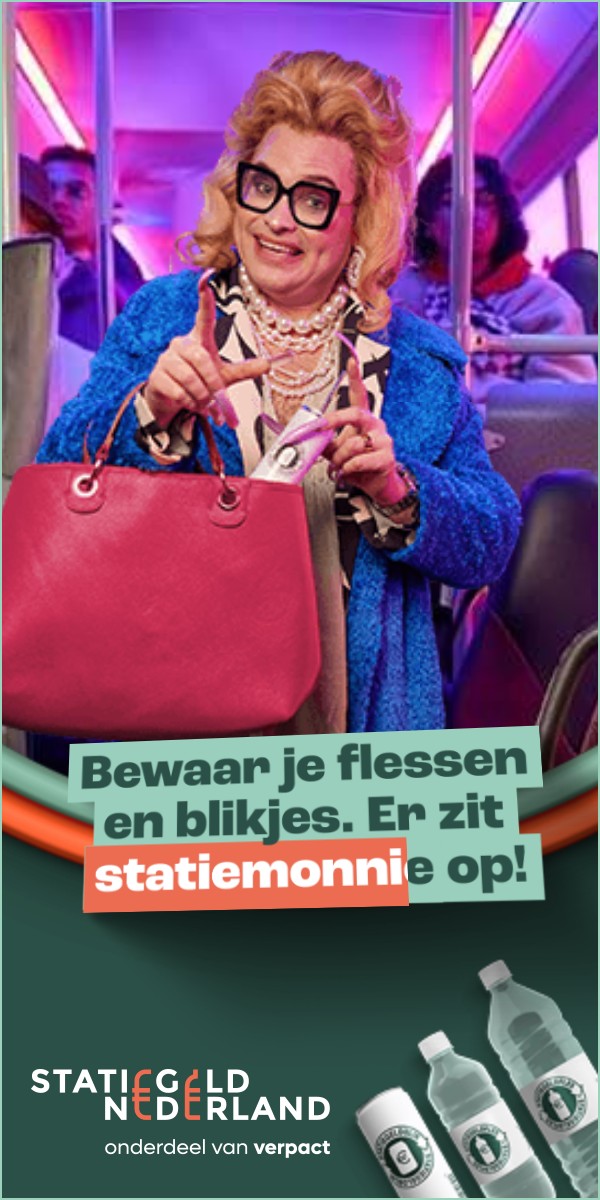 Het koraal veegt over statiemonnie