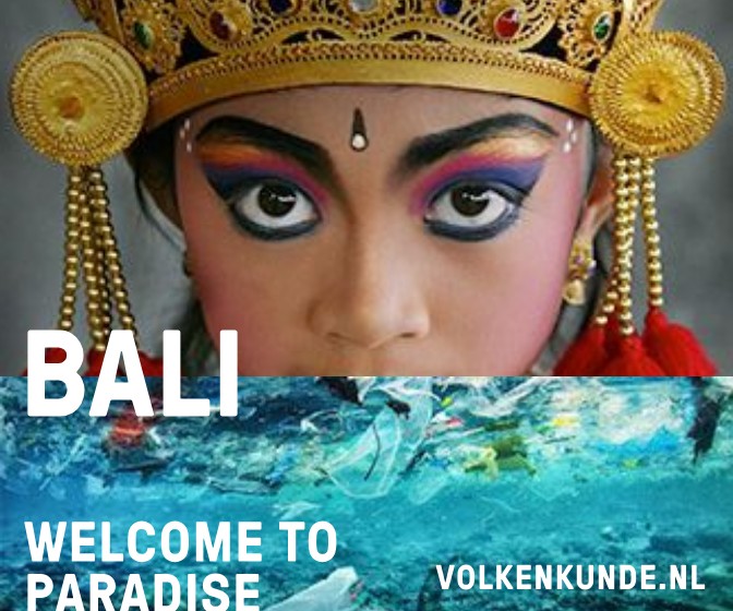 Frame 2: BALI verschijnt, de zee schuift omhoog